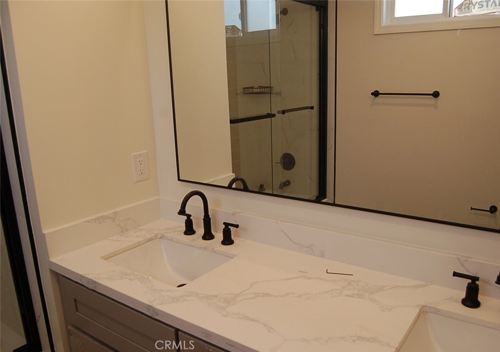 413 W Duarte Road A Property Photo 10