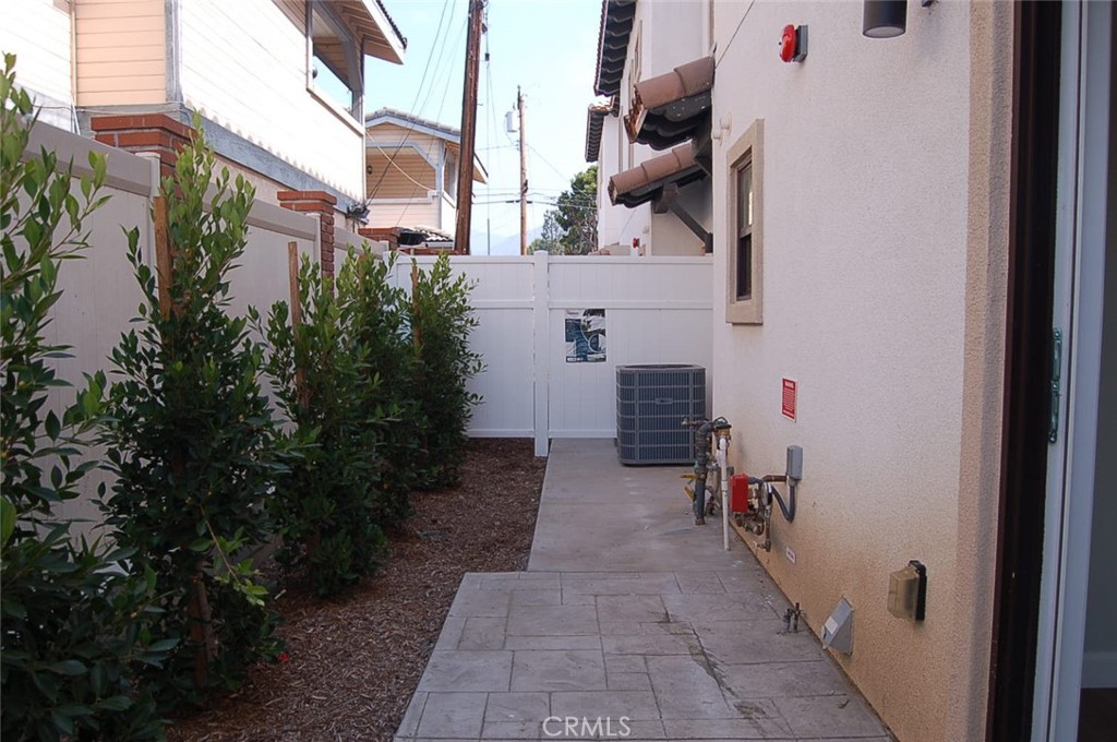 413 W Duarte Road A Property Photo 30
