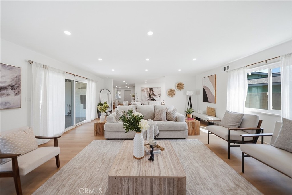 5398 Park Avenue Property Photo 1