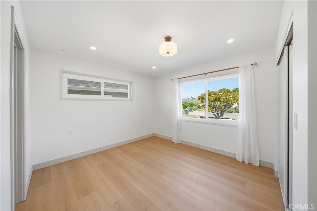 5398 Park Avenue Property Photo 32
