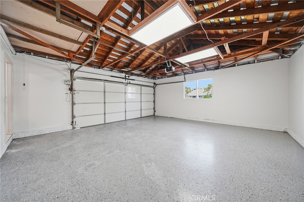5398 Park Avenue Property Photo 34