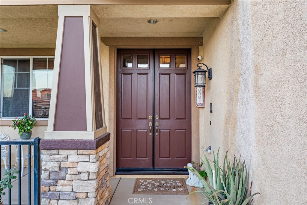 15356 Thistle Street Property Photo 3