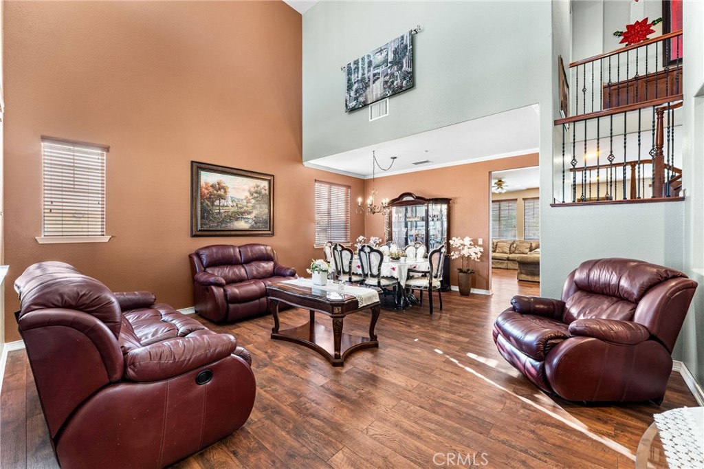 15356 Thistle Street Property Photo 4