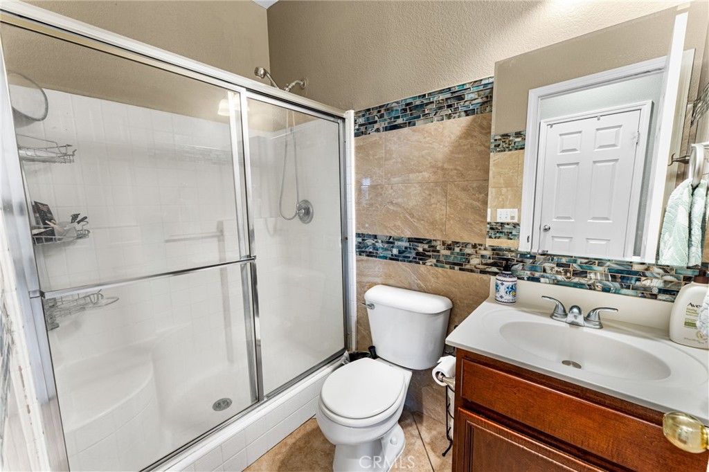 15356 Thistle Street Property Photo 9