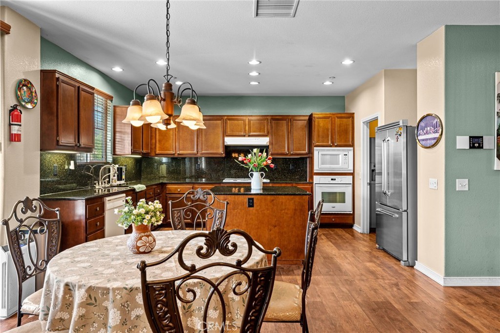 15356 Thistle Street Property Photo 13