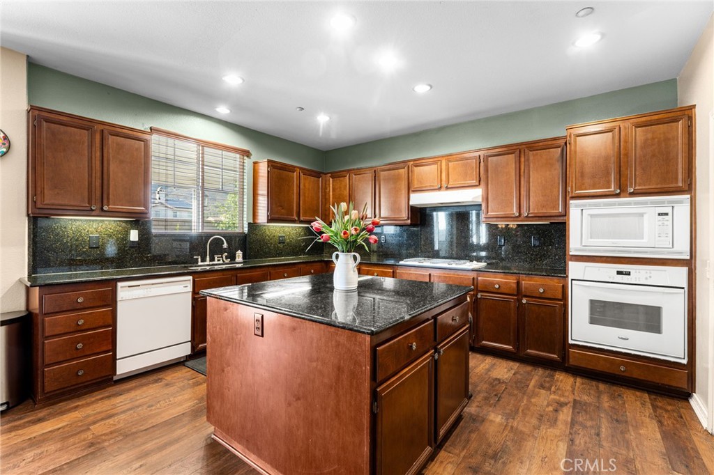 15356 Thistle Street Property Photo 16
