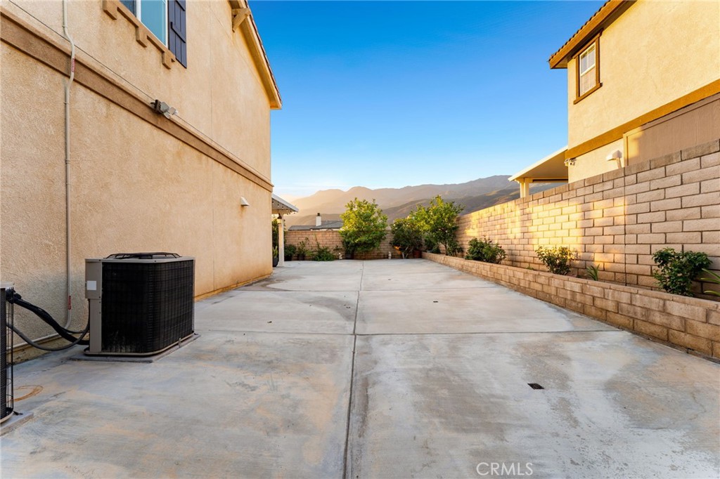 15356 Thistle Street Property Photo 41