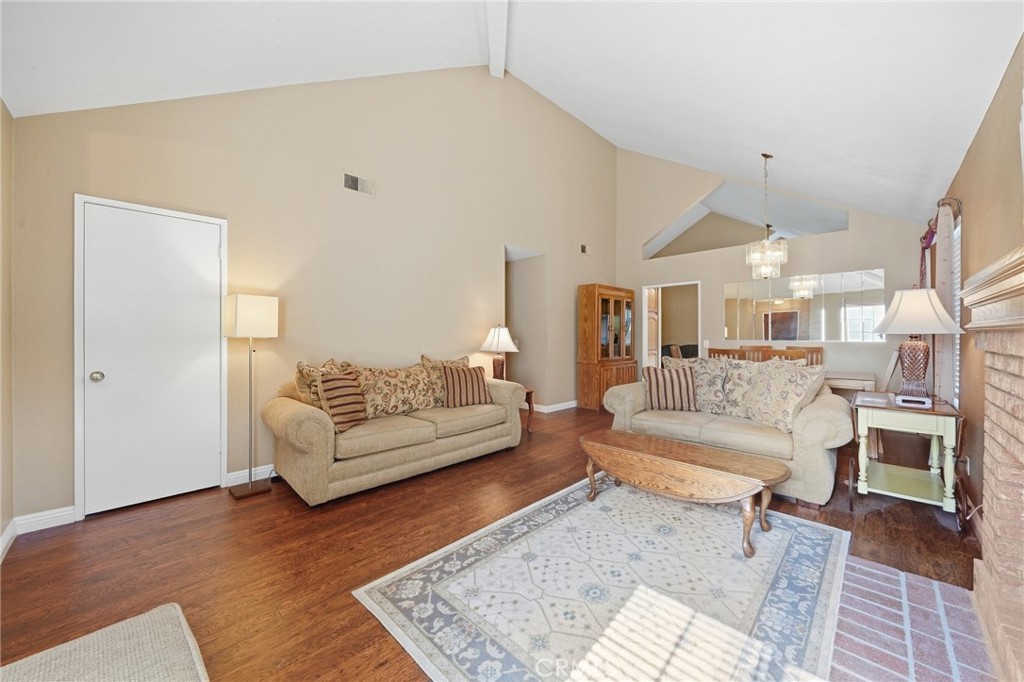 11102 Berwick Property Photo 5