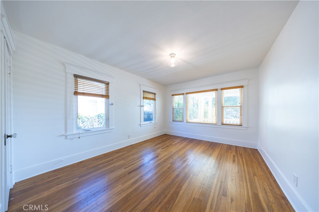 135 N San Marino Avenue Property Photo 13