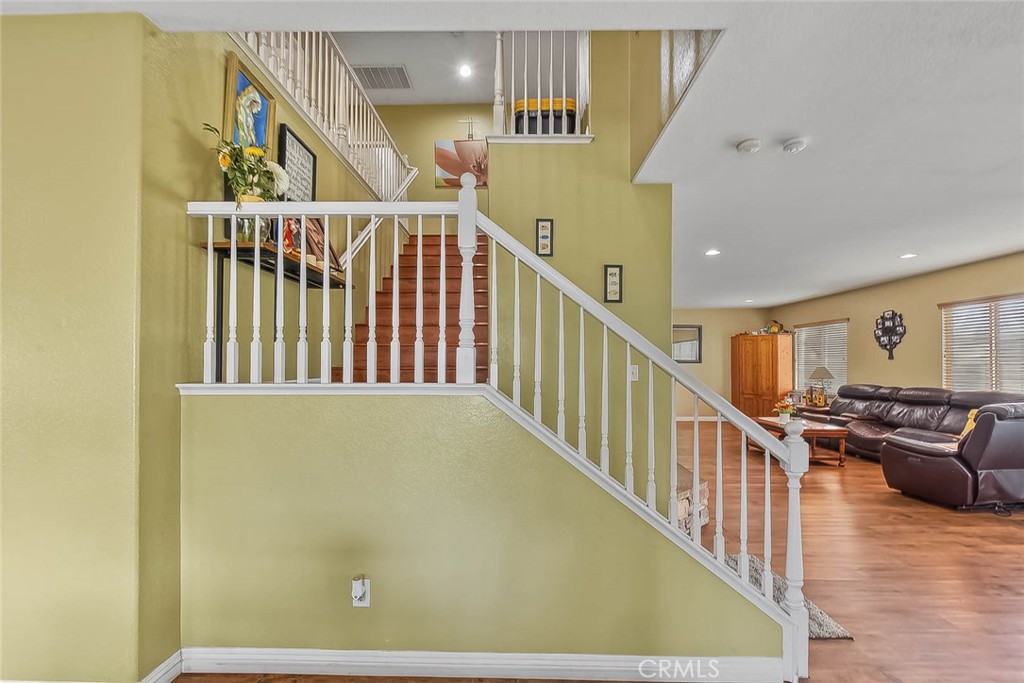 4653 Lombardy Court Property Photo 23