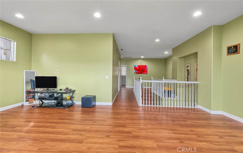 4653 Lombardy Court Property Photo 27