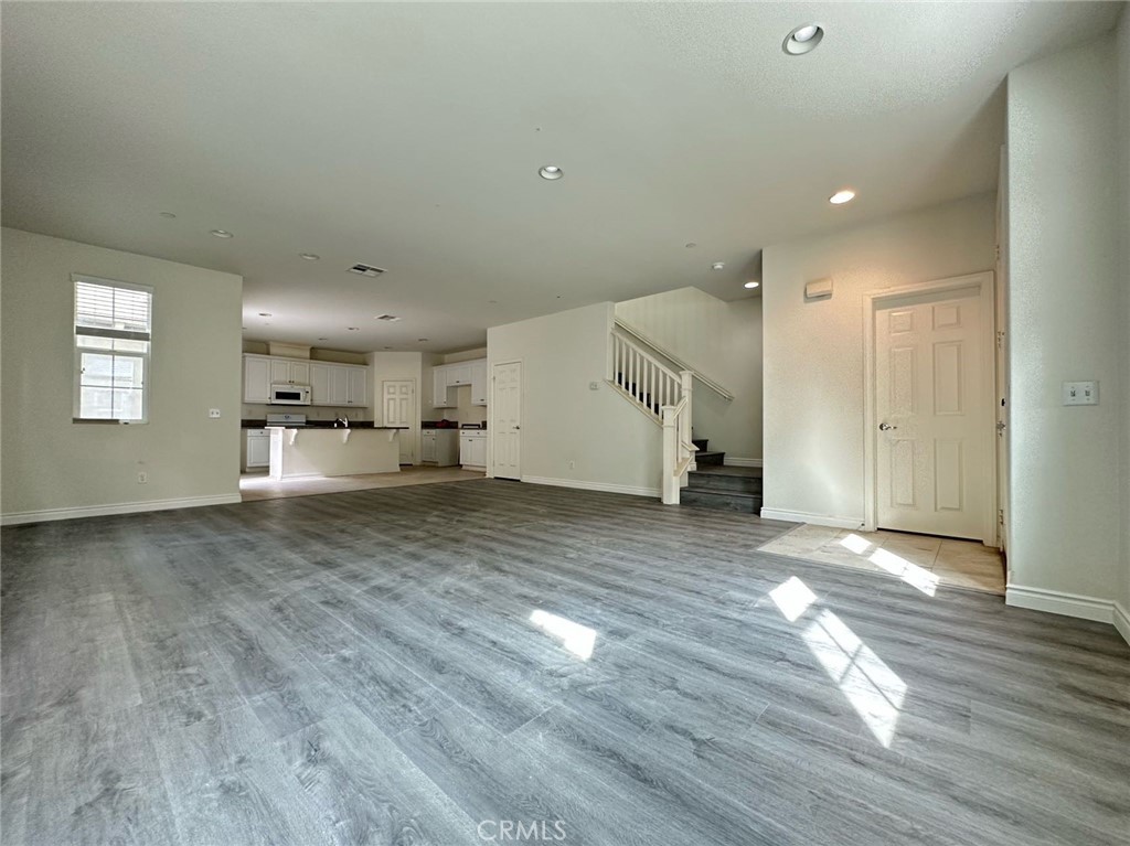 6043 Snapdragon Property Photo 2