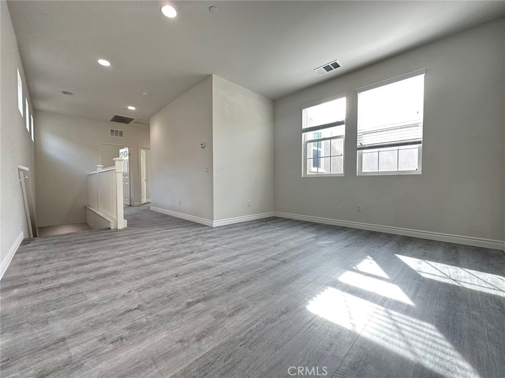 6043 Snapdragon Property Photo 10