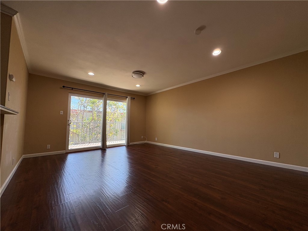 400 N Acacia B35 Property Photo 15