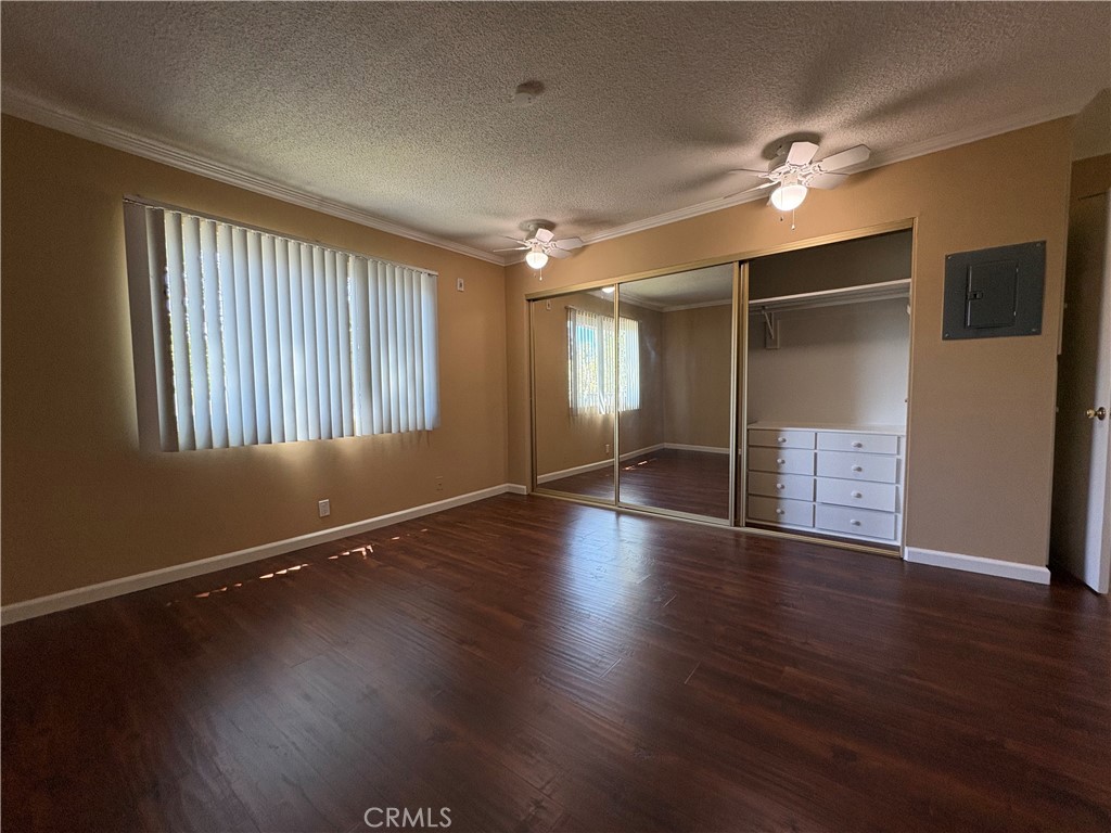 400 N Acacia B35 Property Photo 19