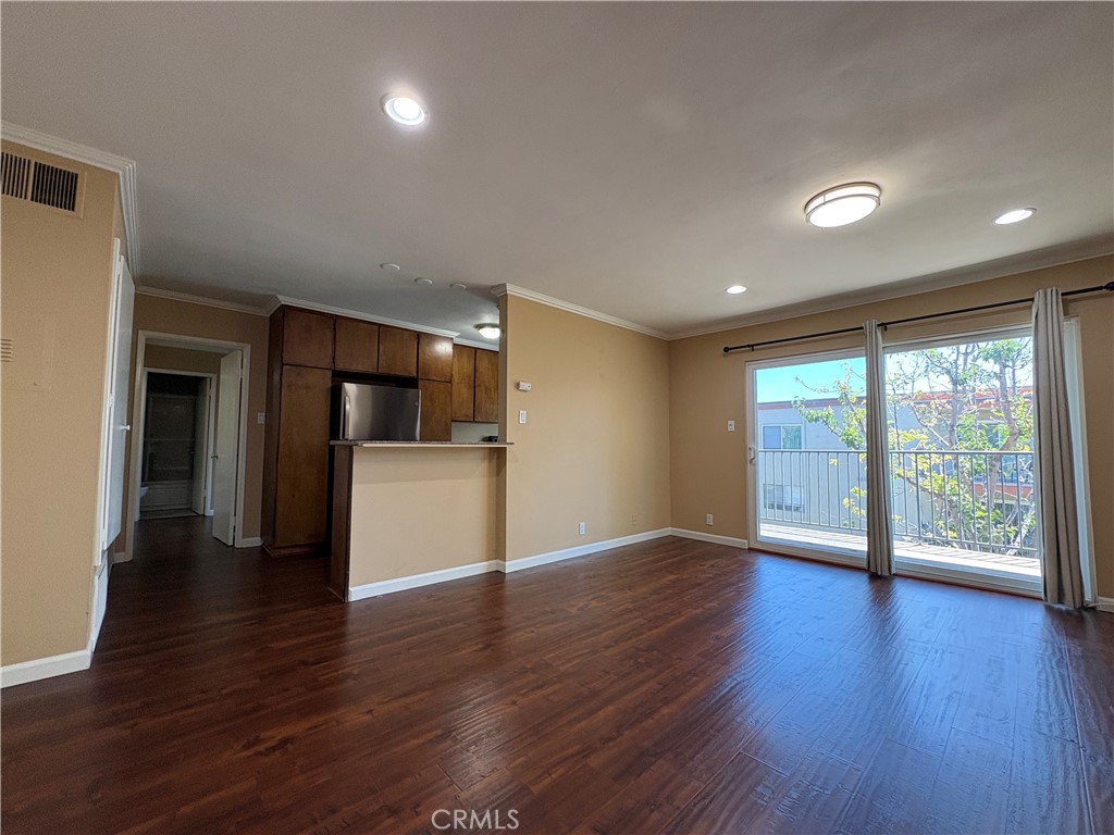 400 N Acacia B35 Property Photo 22