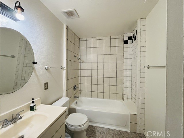 13410 Village 1/4 Property Photo 5
