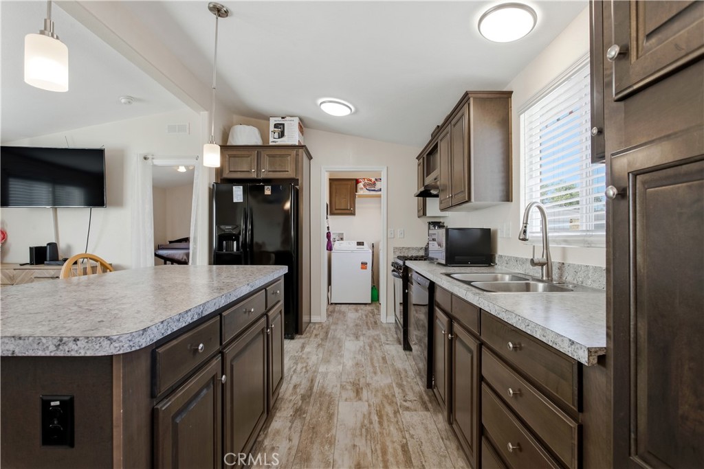13972 Francisquito Property Photo 11