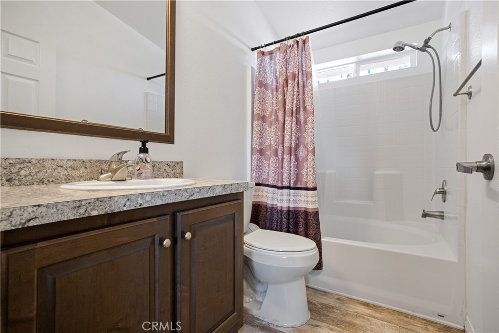 13972 Francisquito Property Photo 18