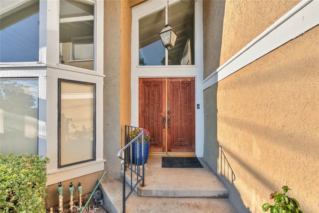 9512 Sunflower Property Photo 3