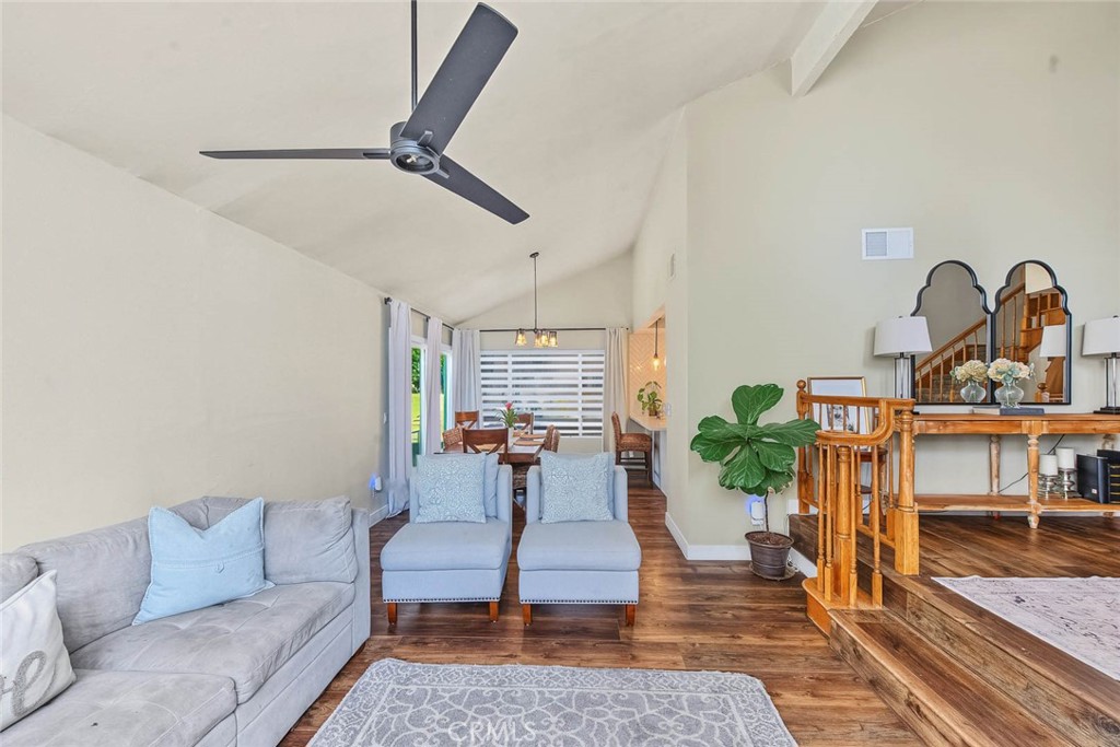 9512 Sunflower Property Photo 8
