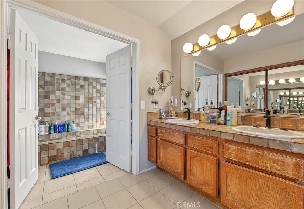 9512 Sunflower Property Photo 41