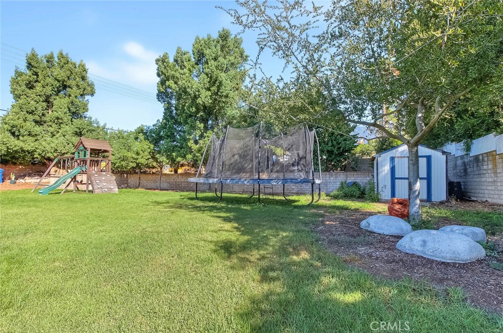 9512 Sunflower Property Photo 58
