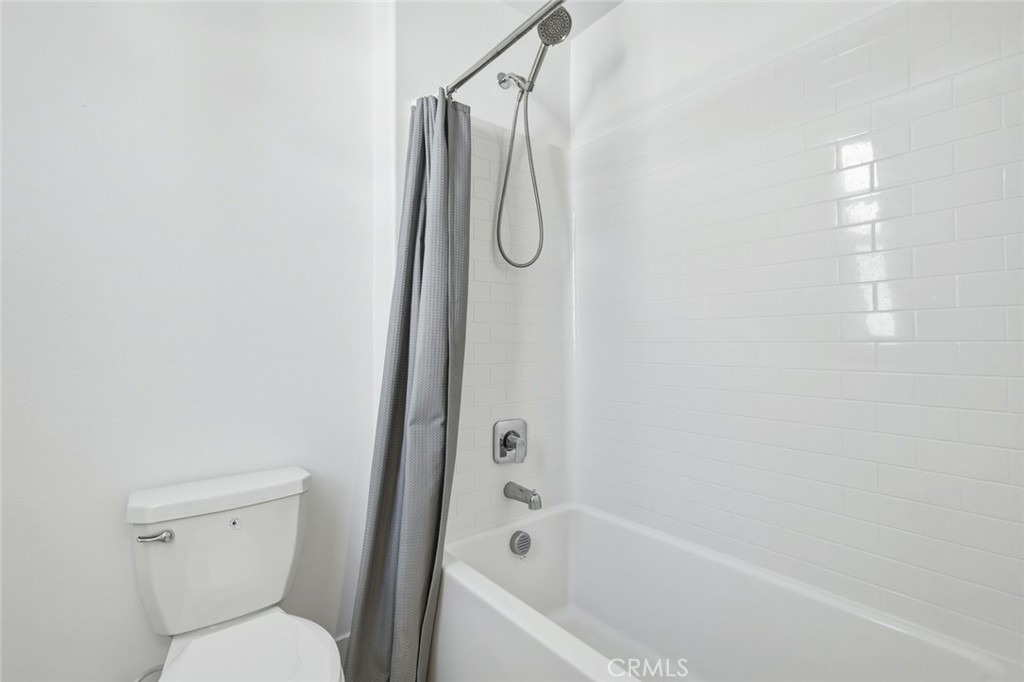 426 Treble Property Photo 33