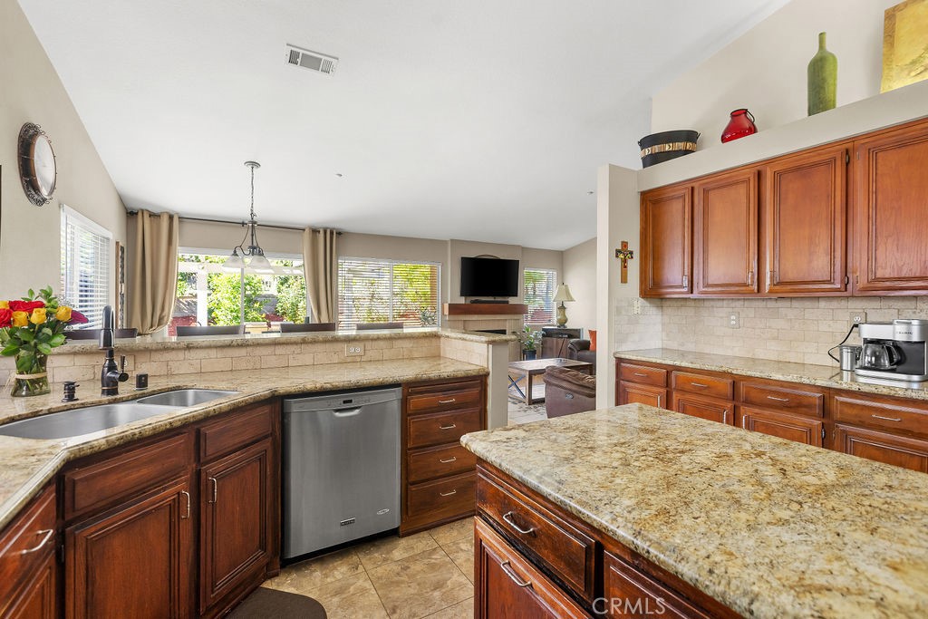 16384 Brancusi Lane Property Photo 8
