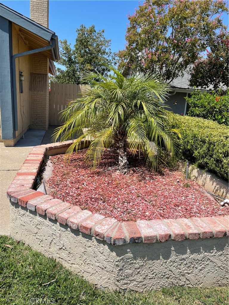 11549 Inglewood Court Property Photo 4