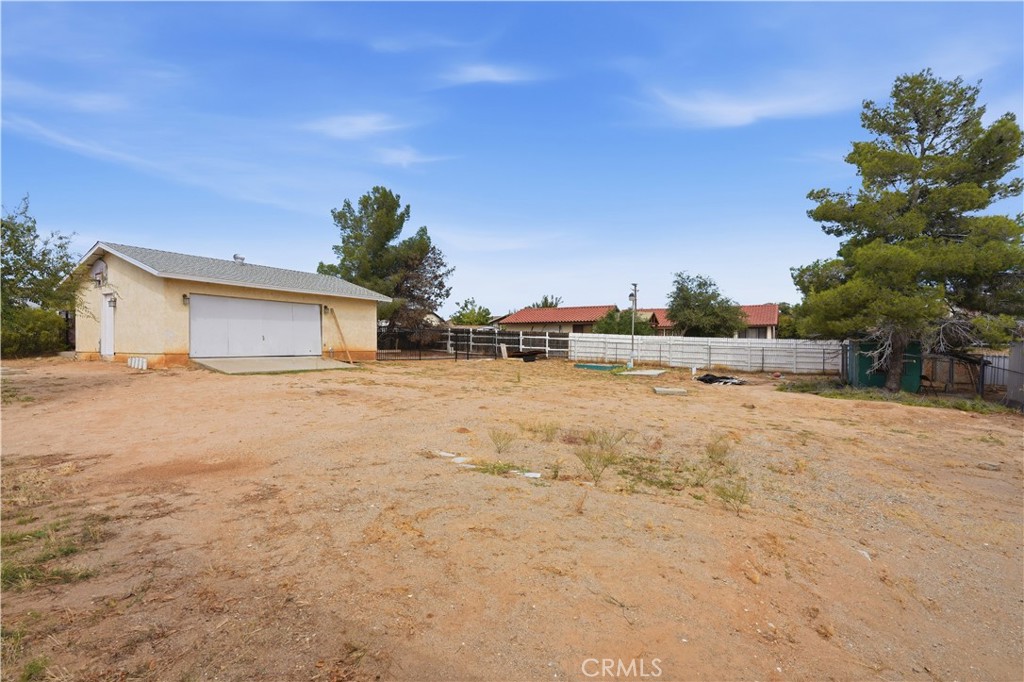18060 Walnut Street Property Photo 24