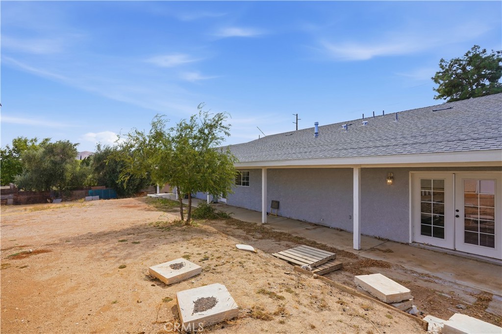 18060 Walnut Street Property Photo 27