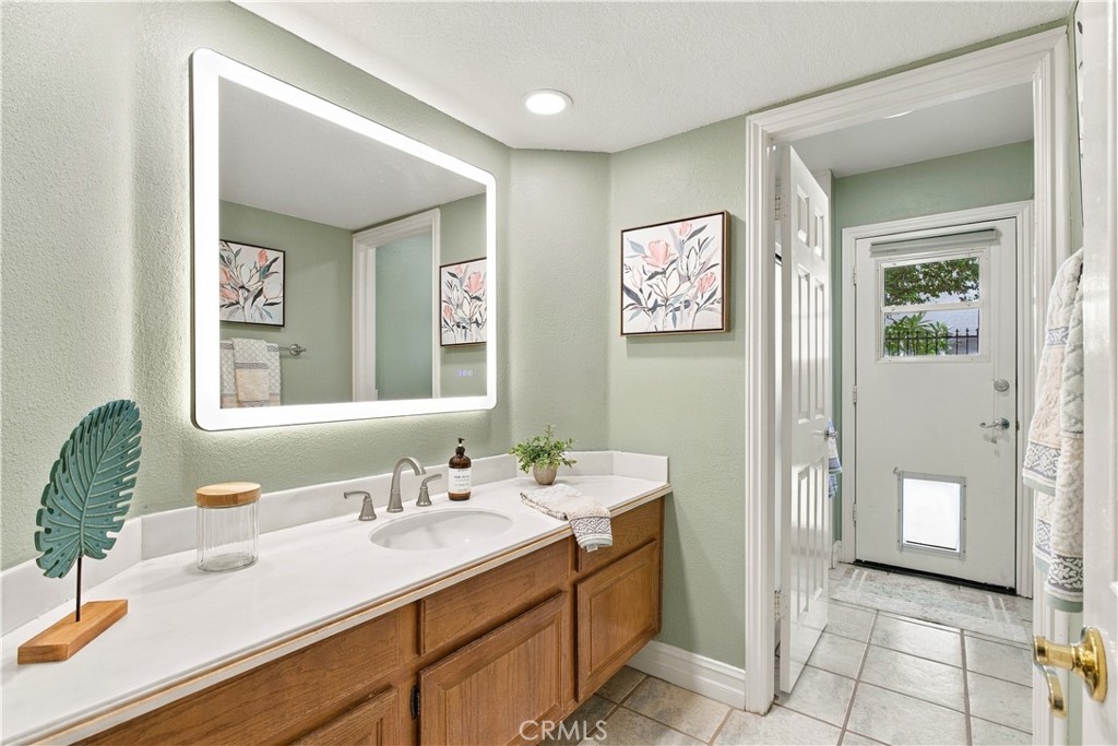 20908 E Walnut Canyon Road Property Photo 20