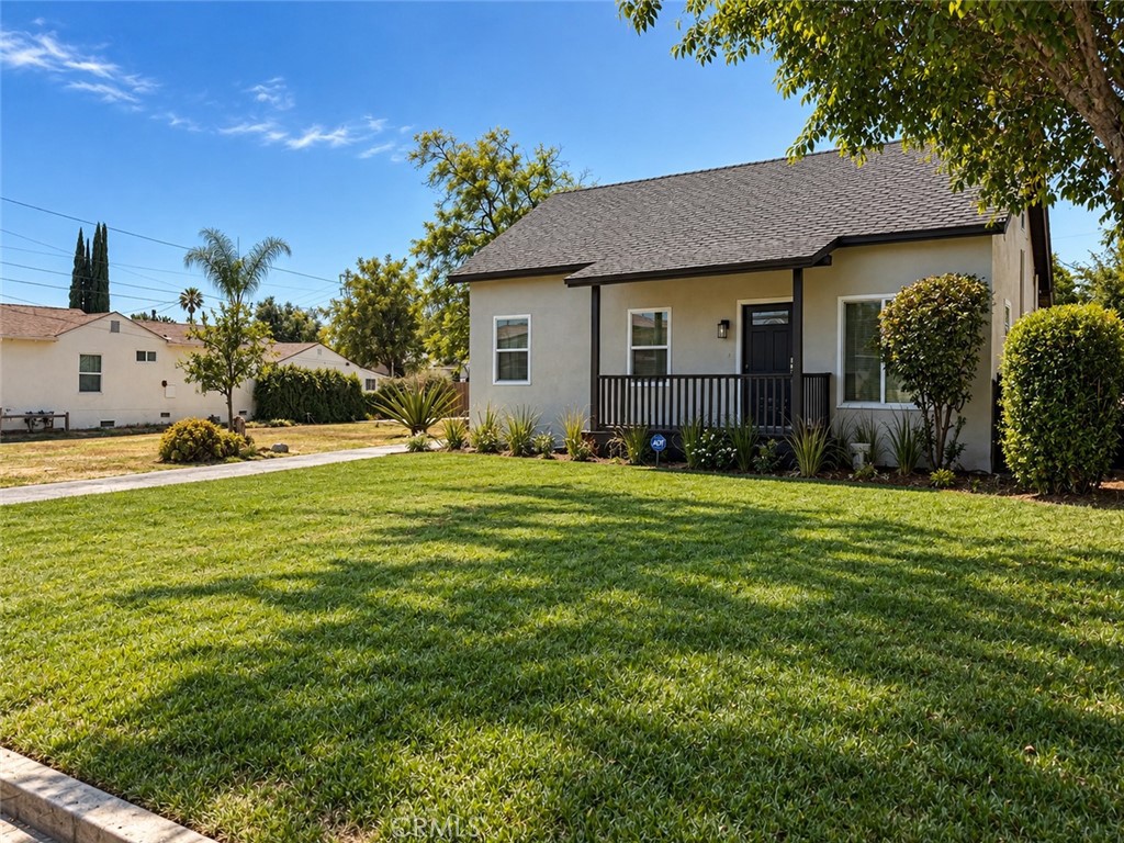 6149 Avon Property Photo 1