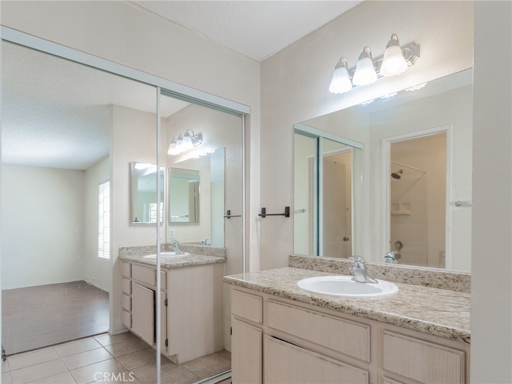 12584 Atwood Ct 823 Property Photo 12