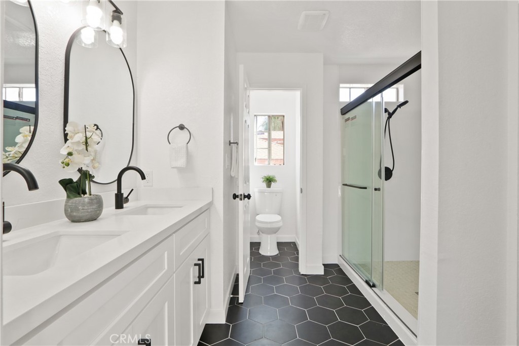 1425 W 146th Street W 1 Property Photo 7