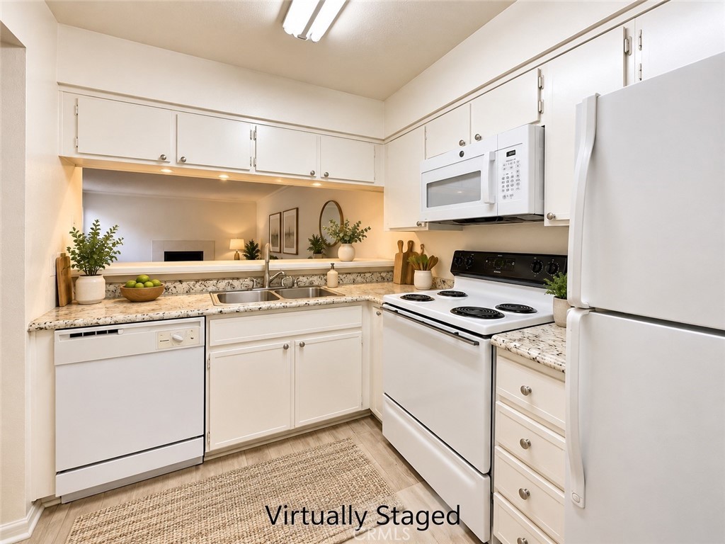 10655 Lemon Avenue 202 Property Photo 7