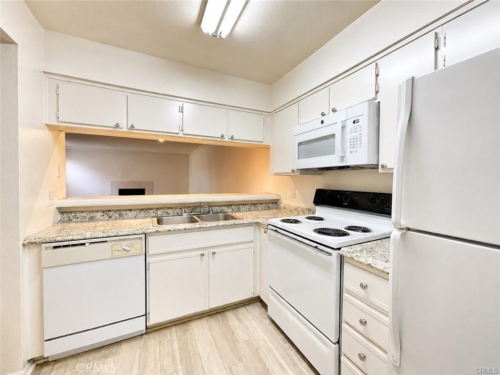10655 Lemon Avenue 202 Property Photo 8