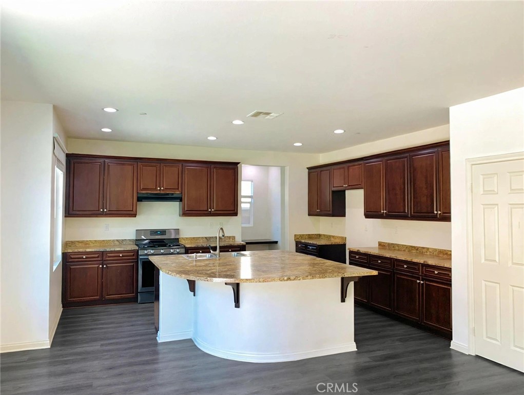 14538 Viva Drive Property Photo 6