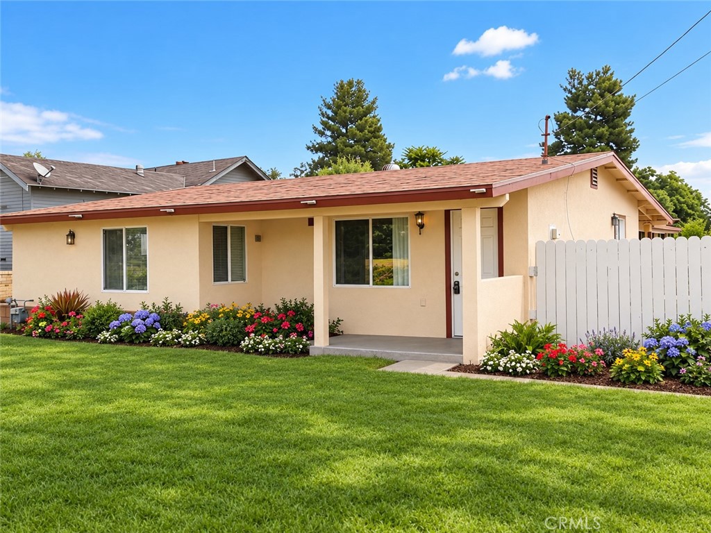 10878 Crowther Lane Property Photo 1