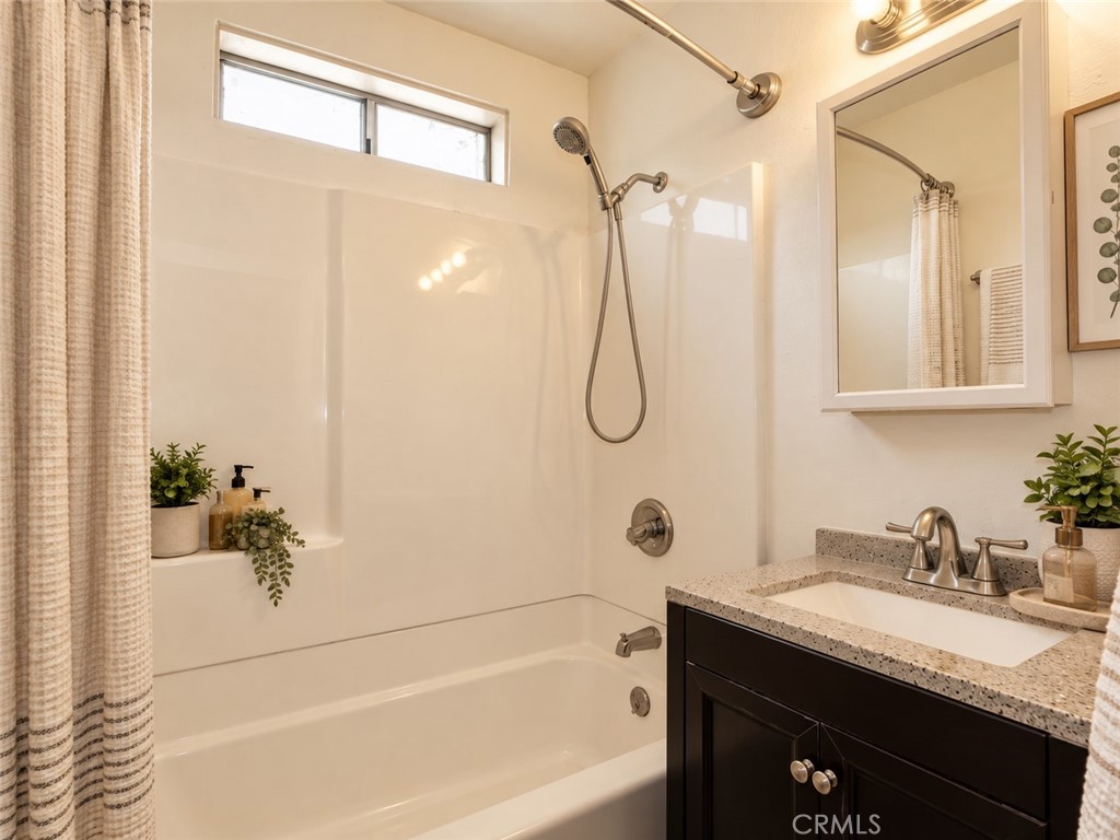 10878 Crowther Lane Property Photo 14