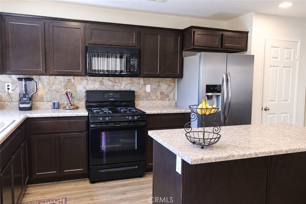 7079 Bella Strada Property Photo 6