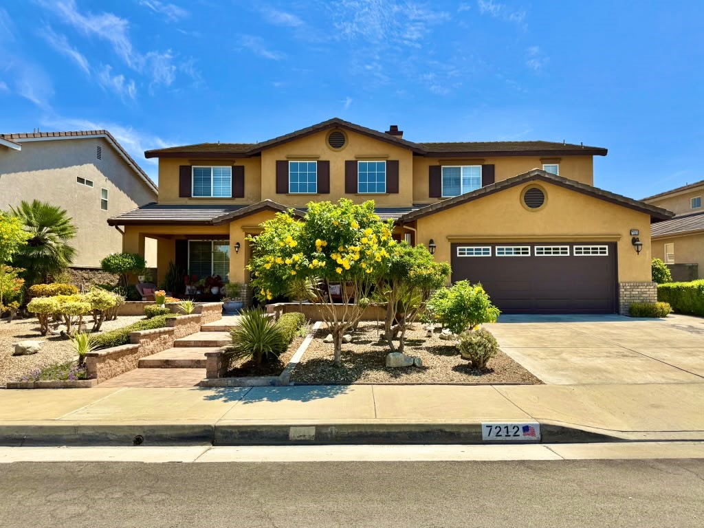 7212 Corona Valley Avenue Property Photo 1