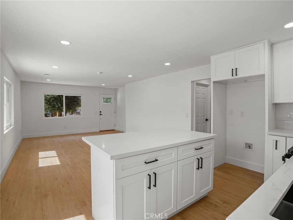 7121 Vine Property Photo 10