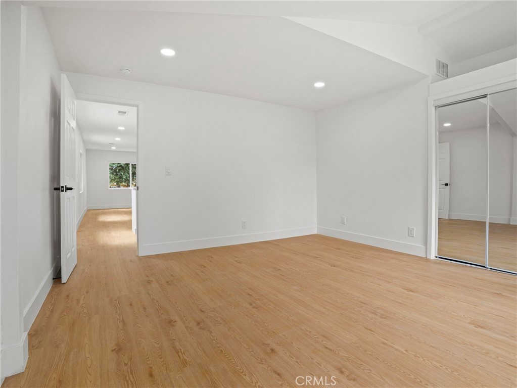 7121 Vine Property Photo 17