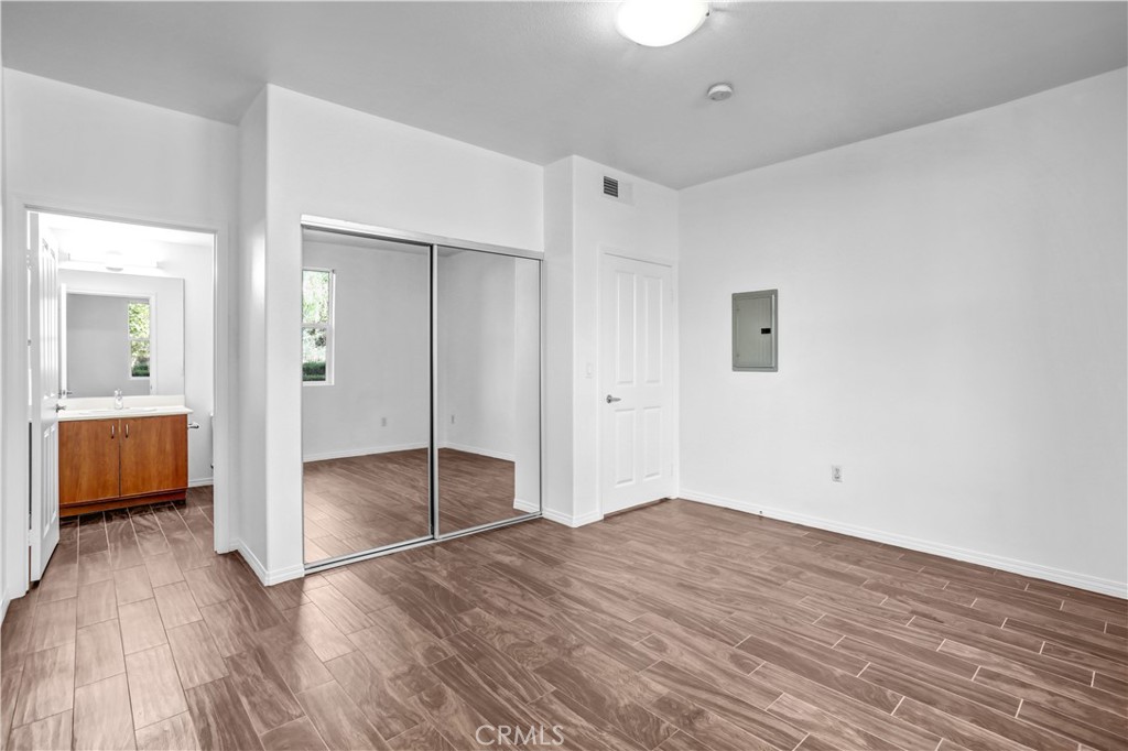 825 Francesca Drive 103 Property Photo 16