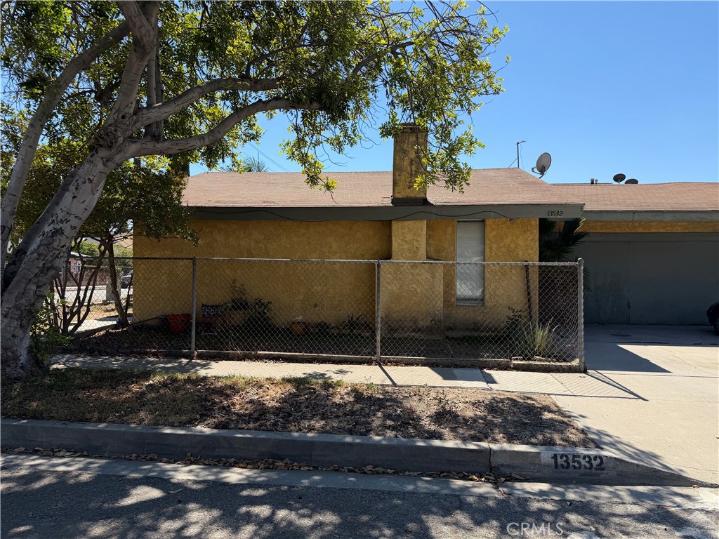 13530 Valle Vista Property Photo 1