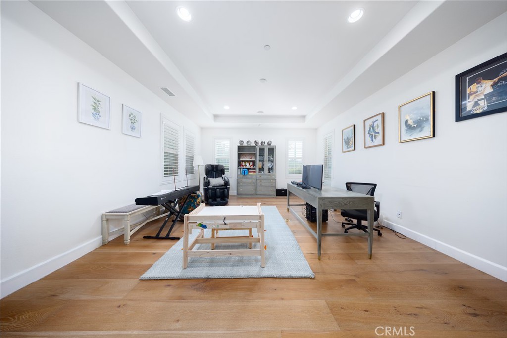 1280 Inspiration Property Photo 5