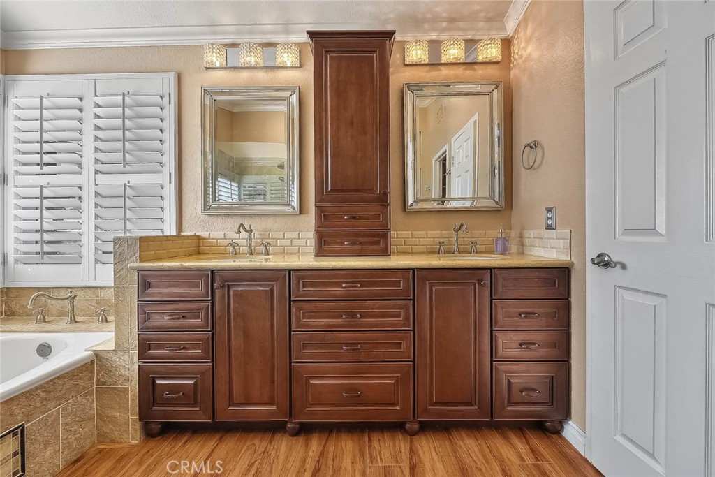 14418 Ashbury Property Photo 38
