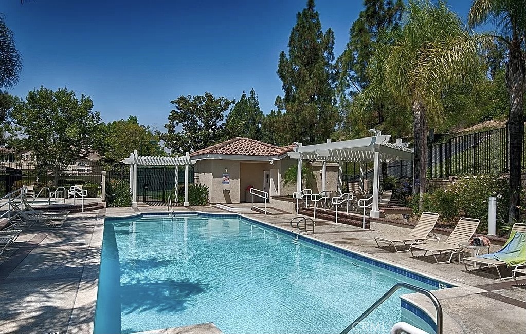 23930 Nicole Property Photo 18